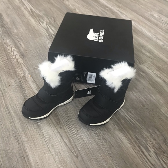 SOREL toddler boots. - Picture 2 of 8